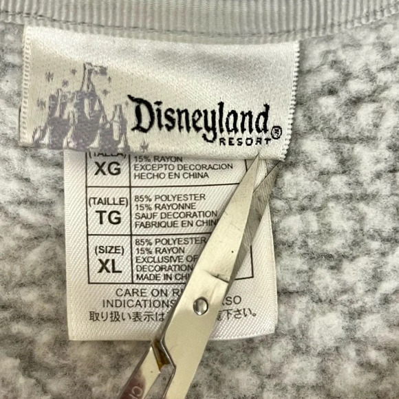 Vintage Disney Mickey and Minnie Hearts Fleece Jacket - Size XL - Picture 7 of 7